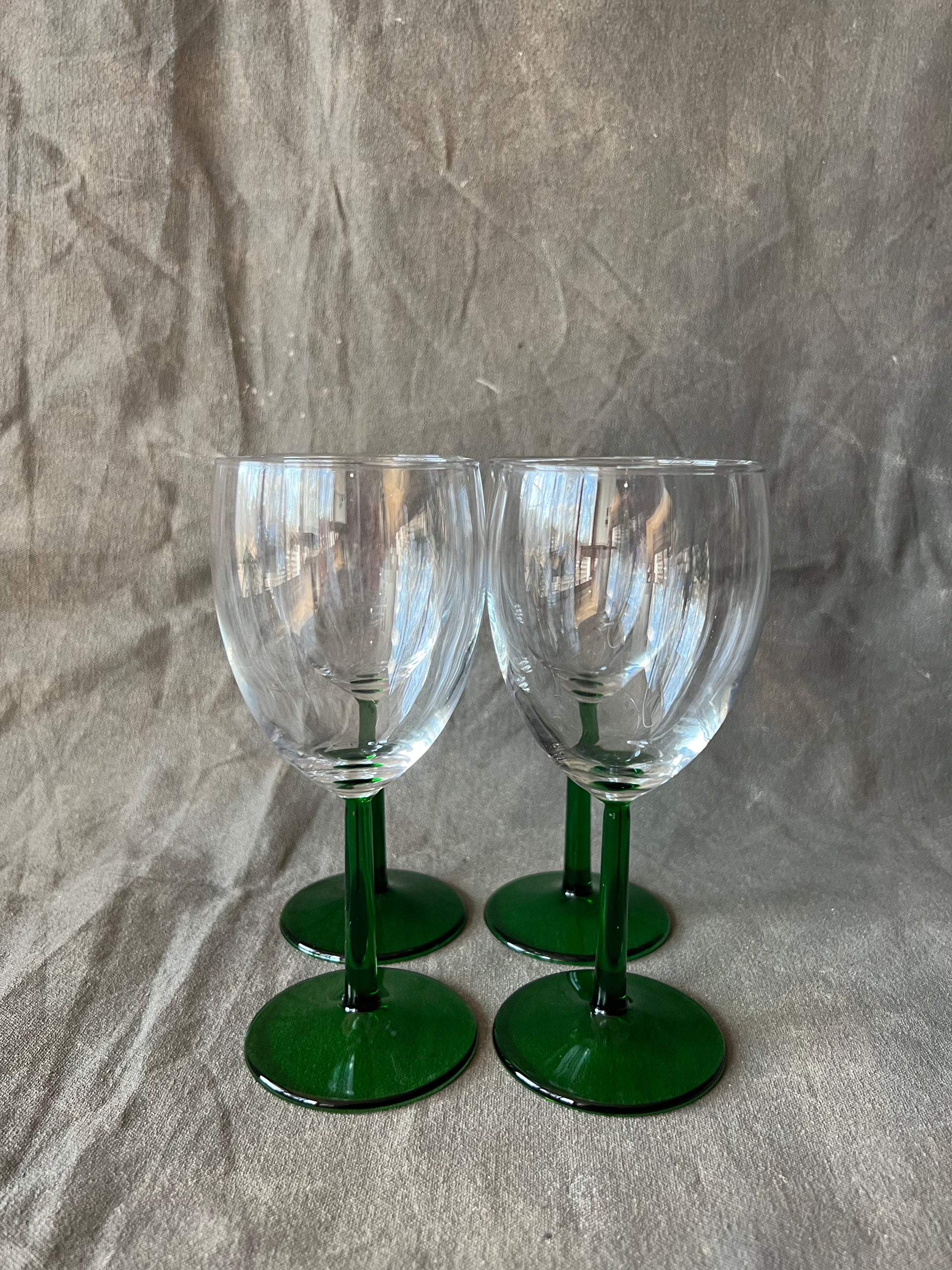 Set of Four Vintage French Luminarc Green Stemmed Wine Glasses – Shop  Rosemary's Baby
